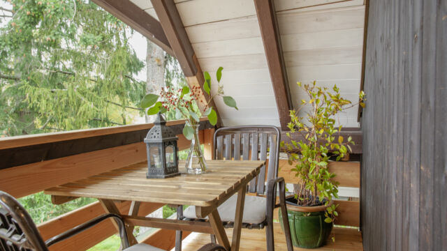 Familienapartment, Sitzecke auf dem Balkon Familienapartment, Sitzecke auf dem Balkon