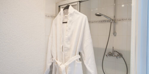 Doppelzimmer einfach Badezimmer Doppelzimmer einfach Badezimmer