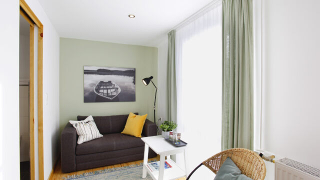 Doppelzimmer Südbalkon: Sitzecke Doppelzimmer Südbalkon: Sitzecke